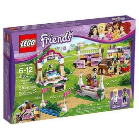 LEGO® Friends - Heartlake Lovas Parádé (41057)