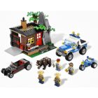 LEGO® City - A bűnöző búvóhelye (4438)