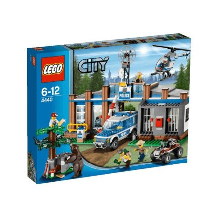 LEGO® City - Erdei rendőrkapitányság (4440)