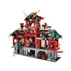 LEGO® NINJAGO® - Csata NINJAGO® City-ért (70728)