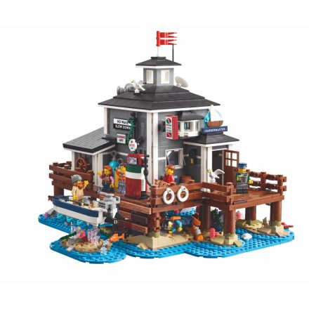 BrickLink Designer Program - Harbormaster's Office (910040) (Series 3)