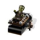 LEGO® Monster Fighters - Az őrült professzor és szörnyetege (9466)